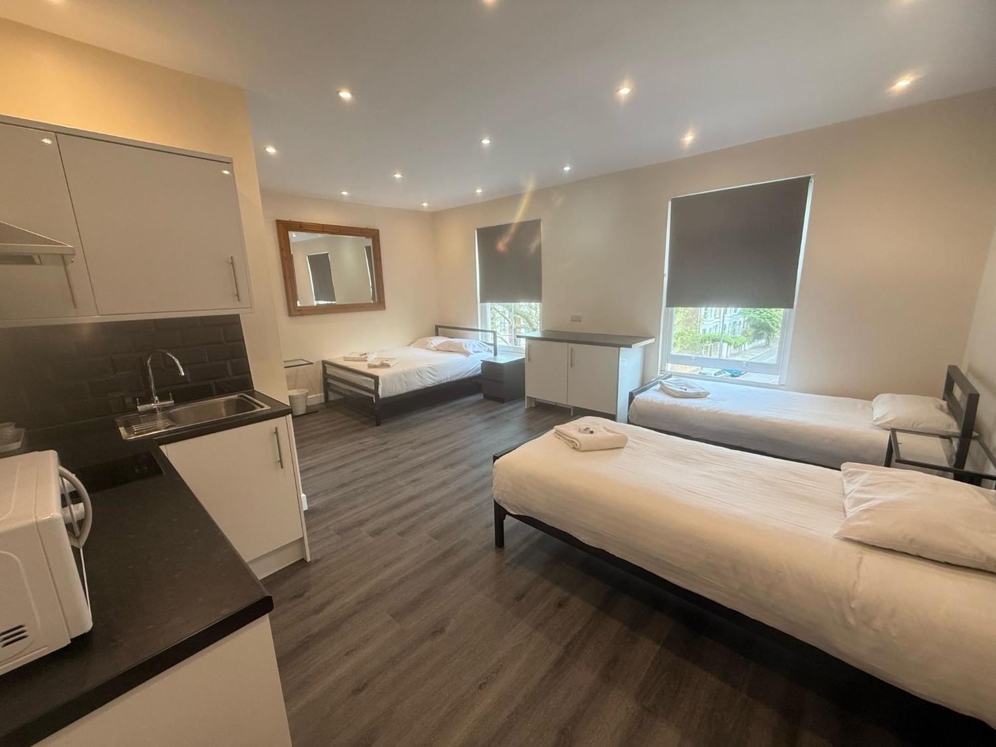 Saba Hotel Лондон Екстер'єр фото