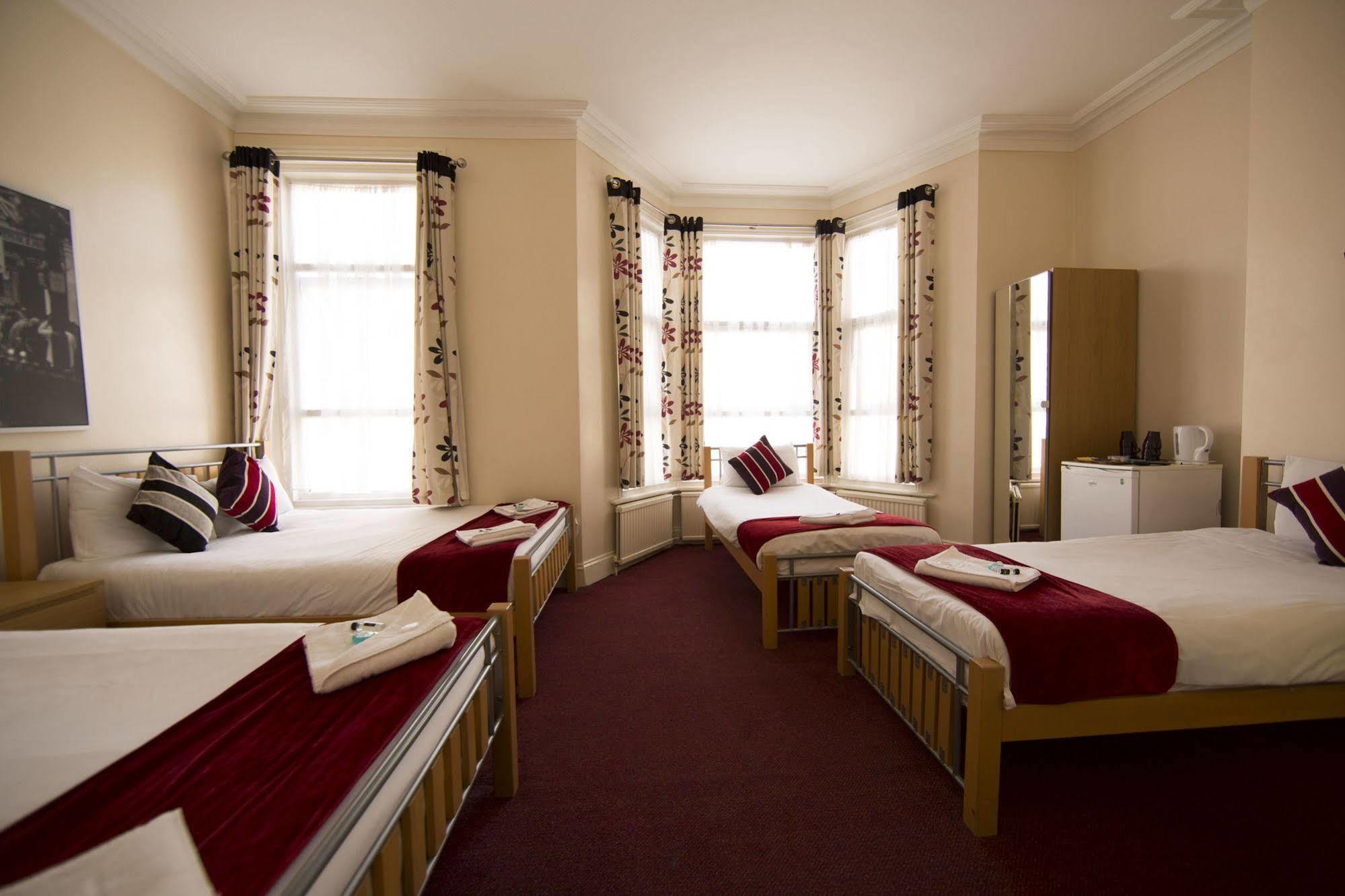 Saba Hotel Лондон Екстер'єр фото